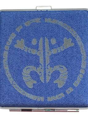 taíno coquí Custom Laser-Engraved Metal Slim Wallet / Card & Cigarette Case.